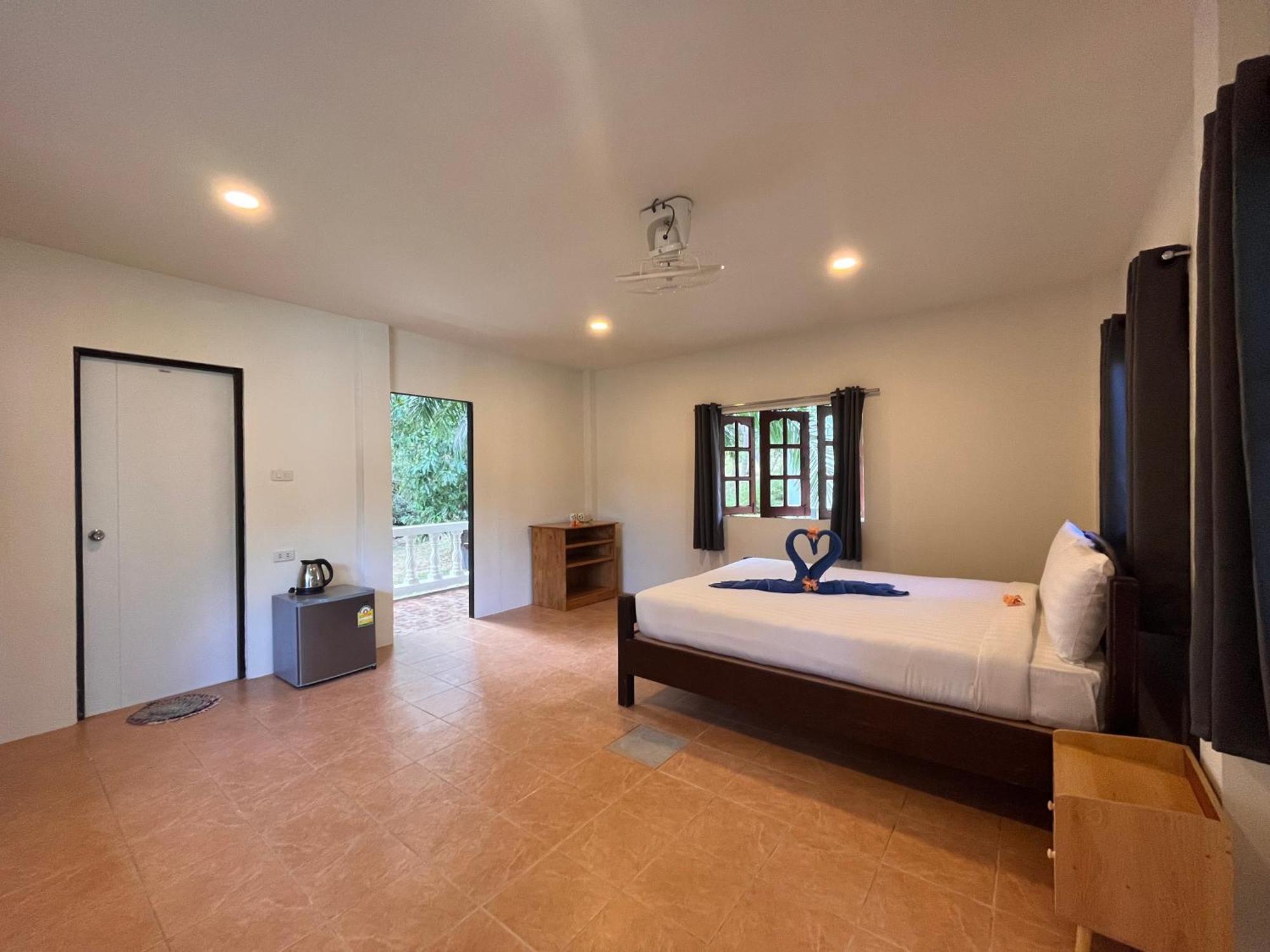 Golden Hill Resort Wok Tum Экстерьер фото
