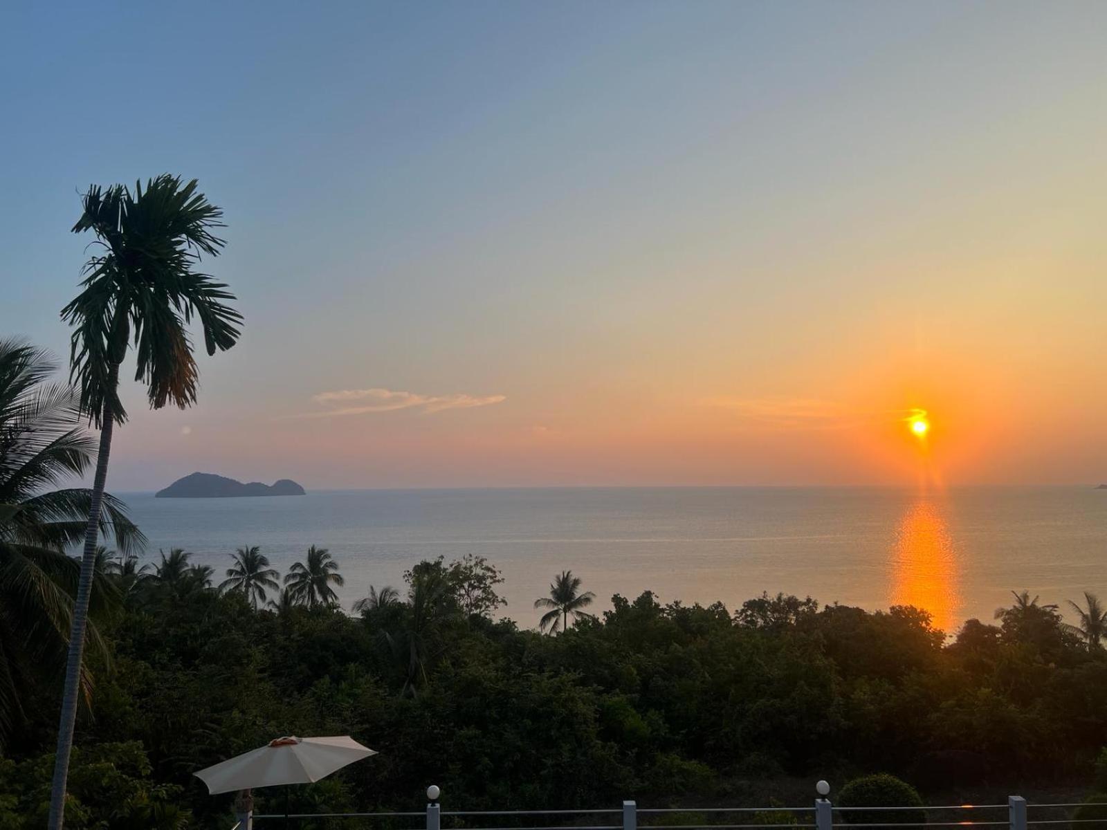 Golden Hill Resort Wok Tum Экстерьер фото